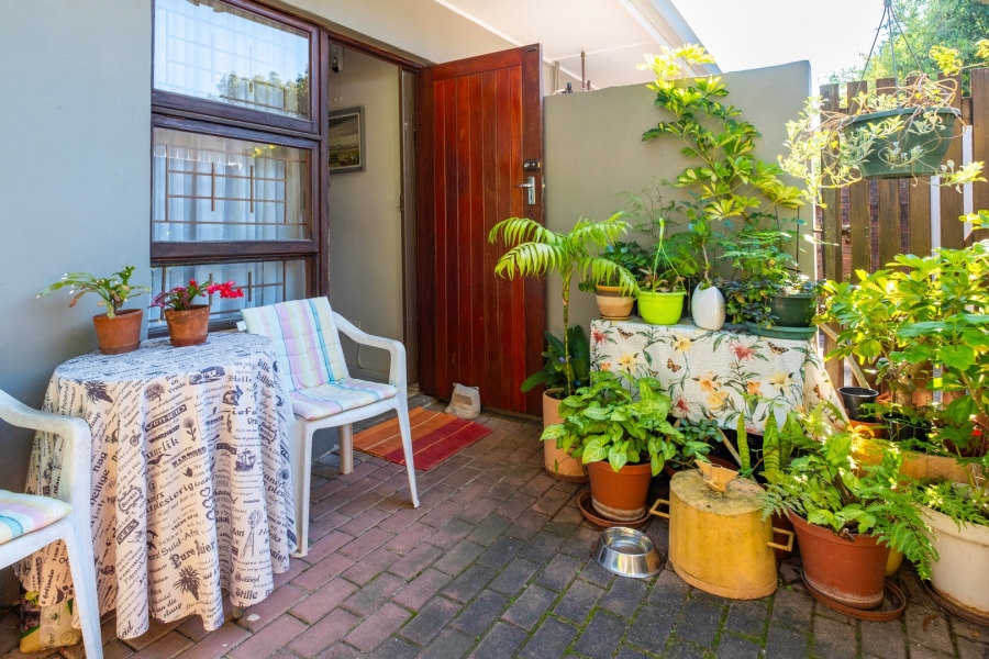 4 Bedroom Property for Sale in Bergsig Western Cape